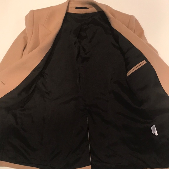 Laveer Wool Two-Tone Blazer - Picture 6 of 7